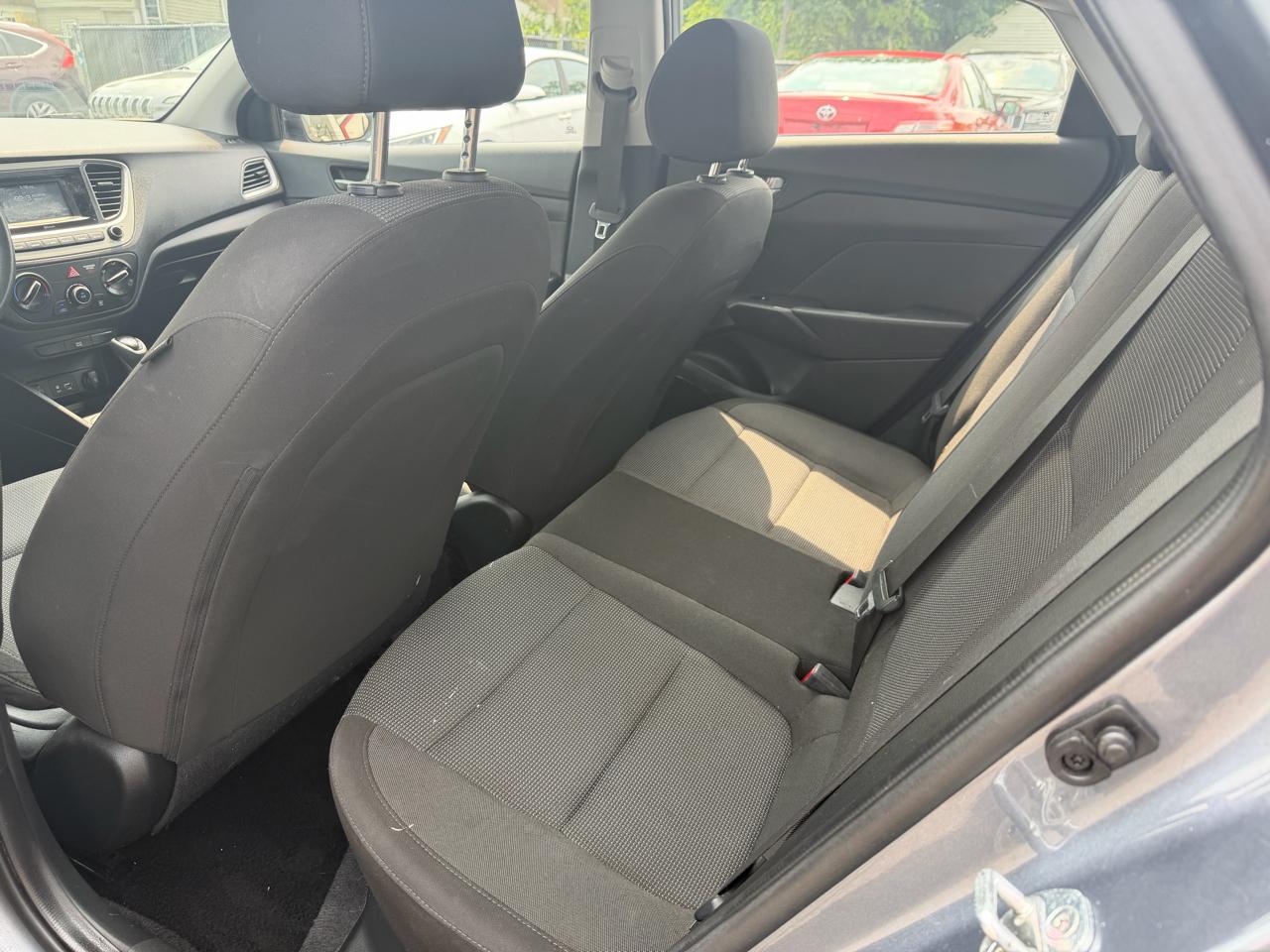 Hyundai Accent SEL 4-Door 6A 2020