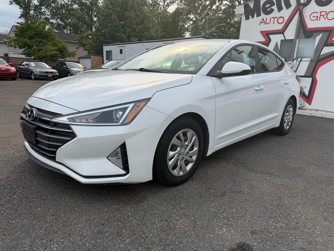 Hyundai Elantra SE 6M 2020