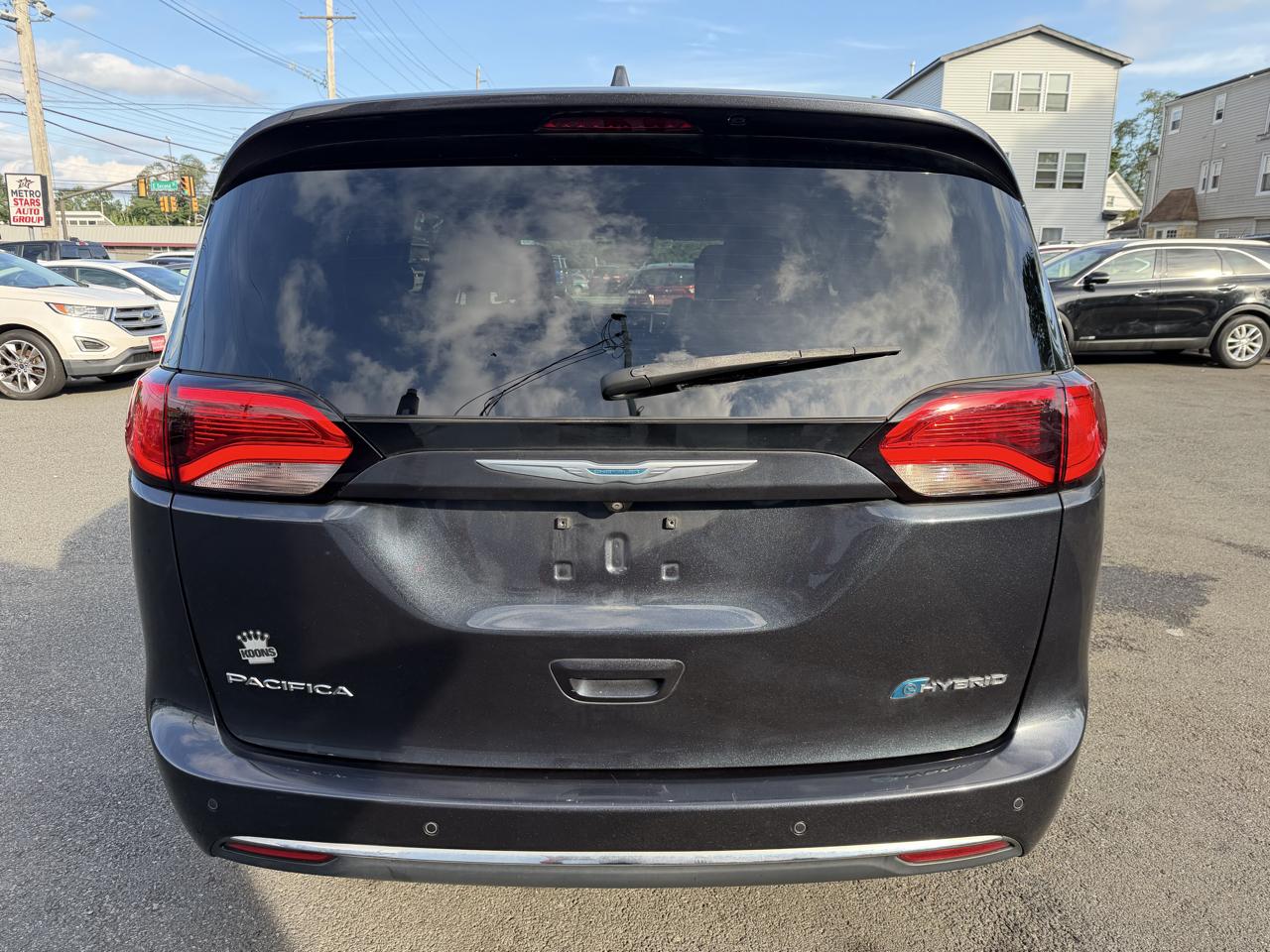 Chrysler Pacifica Hybrid Limited 2020