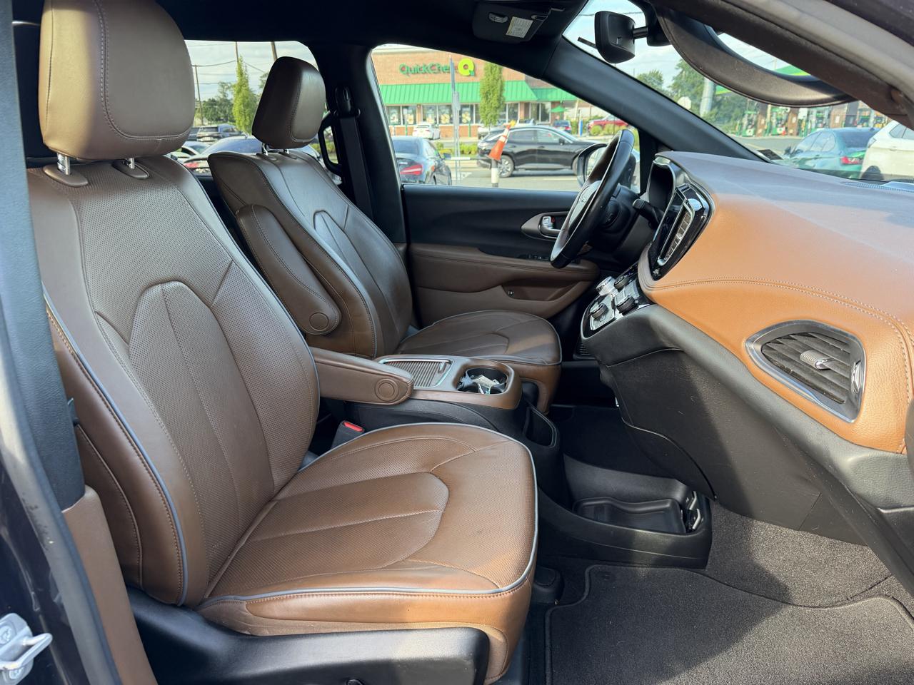 Chrysler Pacifica Hybrid Limited 2020