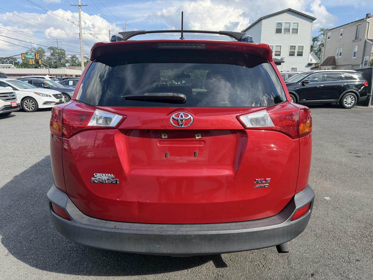 Toyota RAV4 XLE AWD 2013