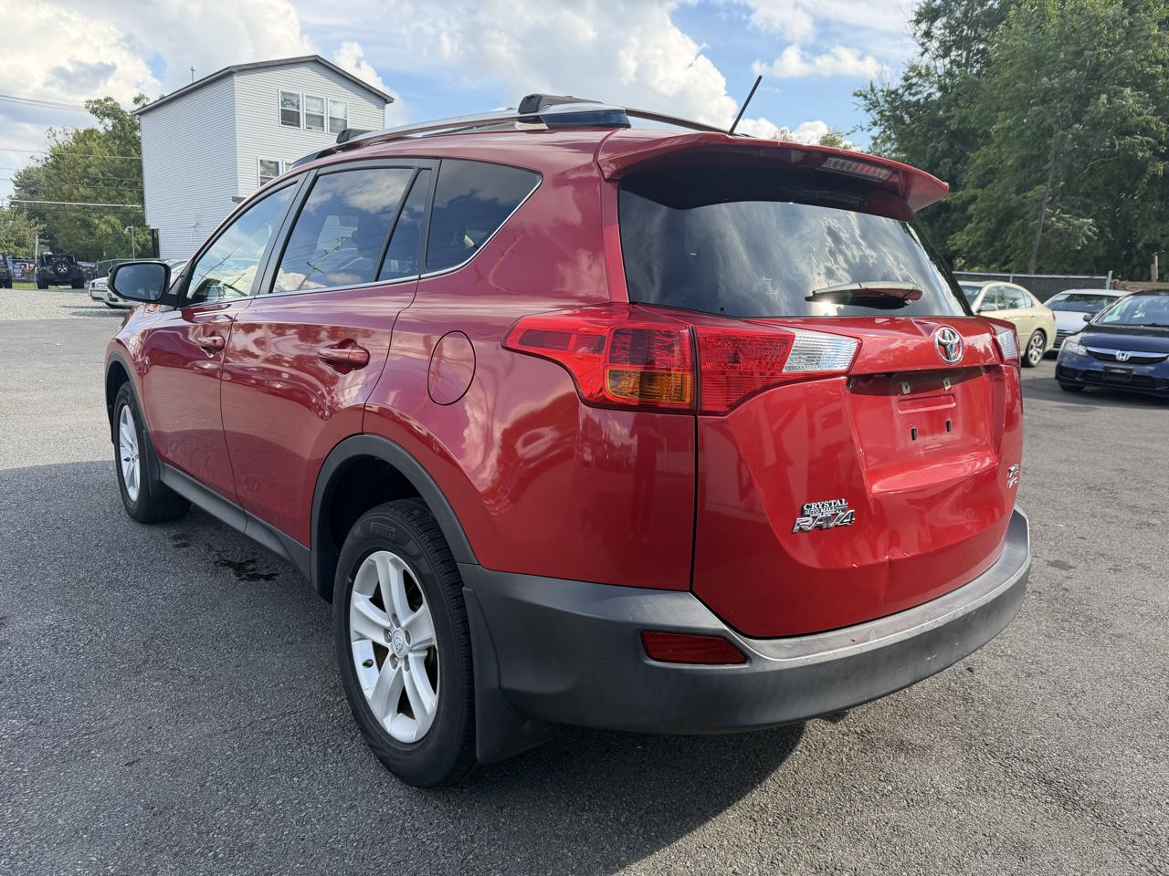 Toyota RAV4 XLE AWD 2013