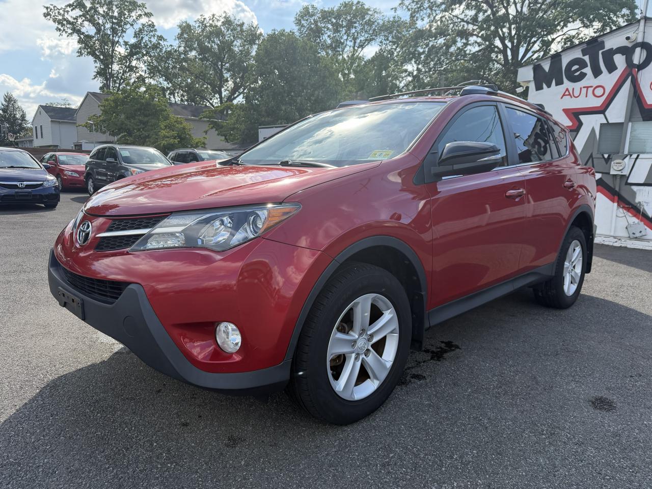 Toyota RAV4 XLE AWD 2013