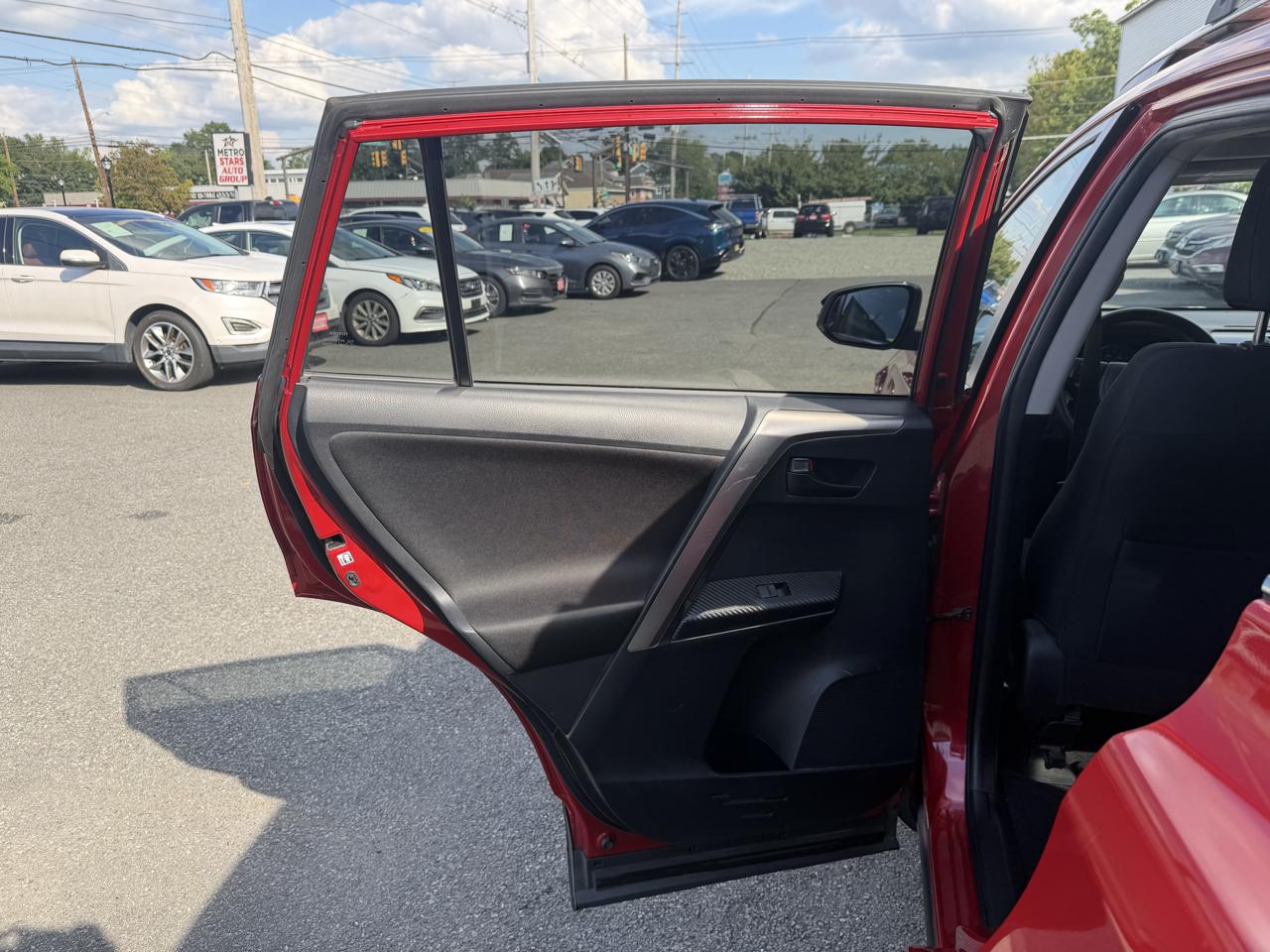 Toyota RAV4 XLE AWD 2013