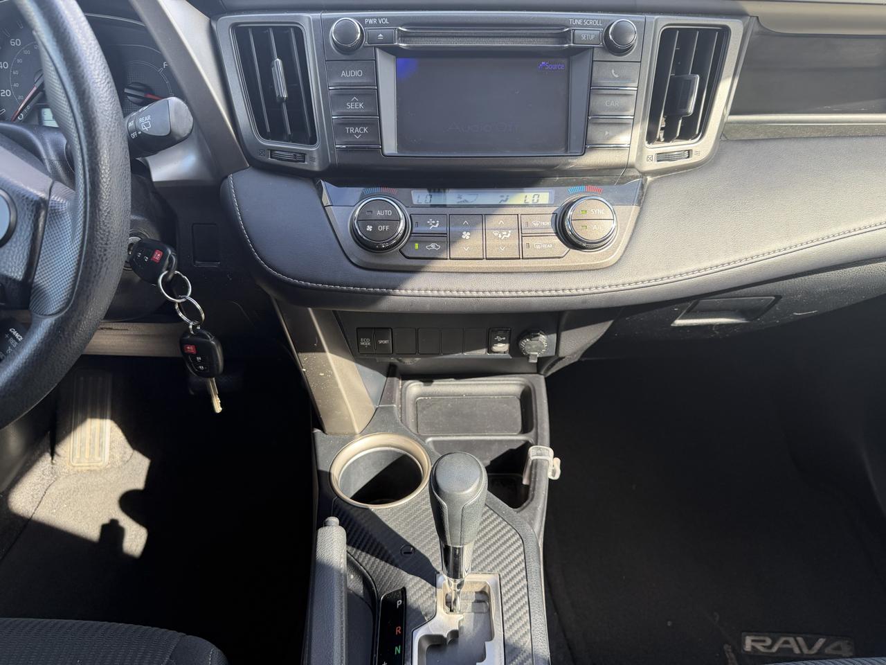 Toyota RAV4 XLE AWD 2013