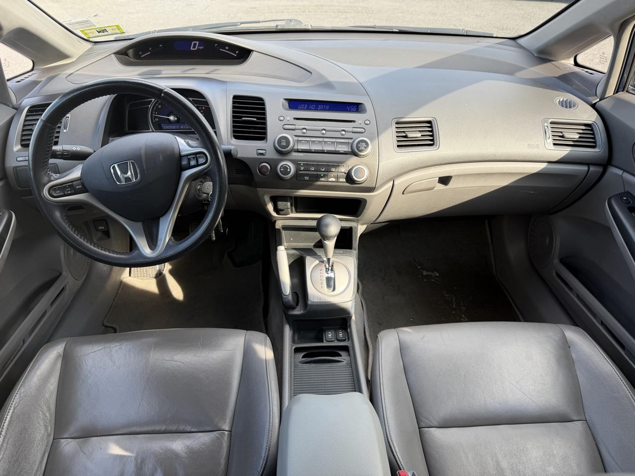 Honda Civic EX-L Sedan 5-Speed AT 2011