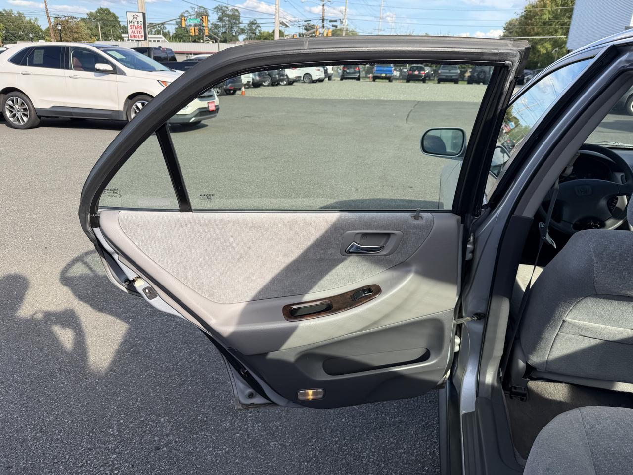 Honda Accord Special Edition Sedan 2002