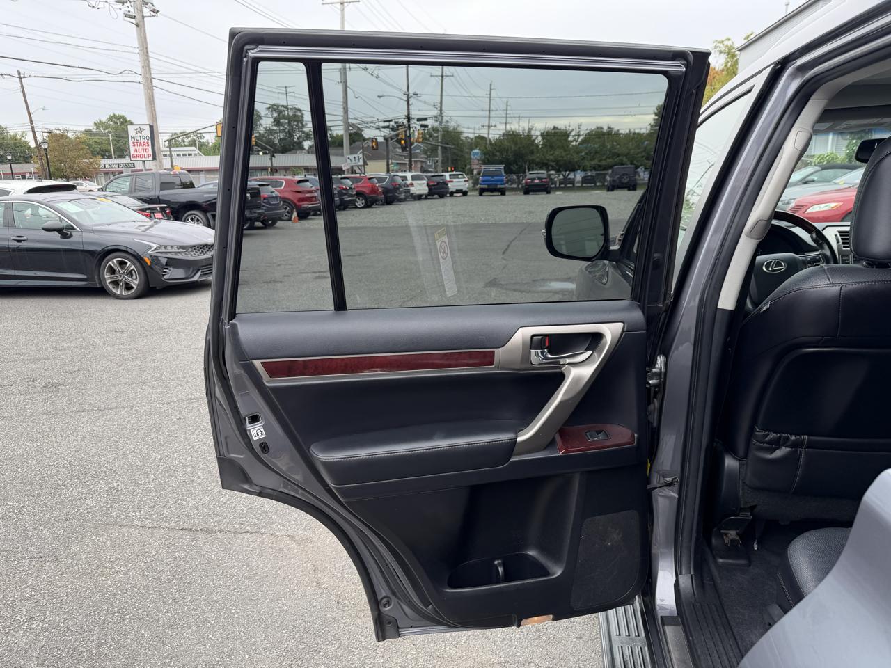 Lexus GX 460 Base 2016