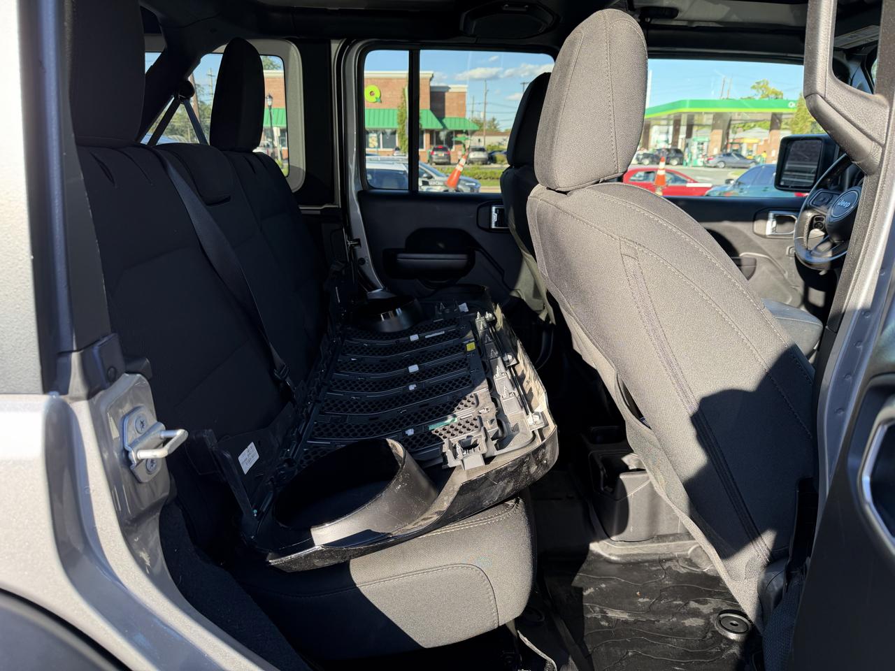 Jeep Wrangler Unlimited Sport 2021