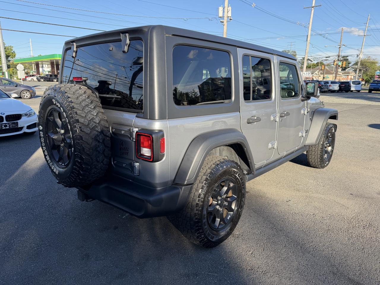 Jeep Wrangler Unlimited Sport 2021