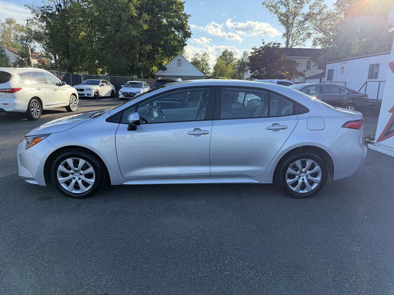 Toyota Corolla LE 2025