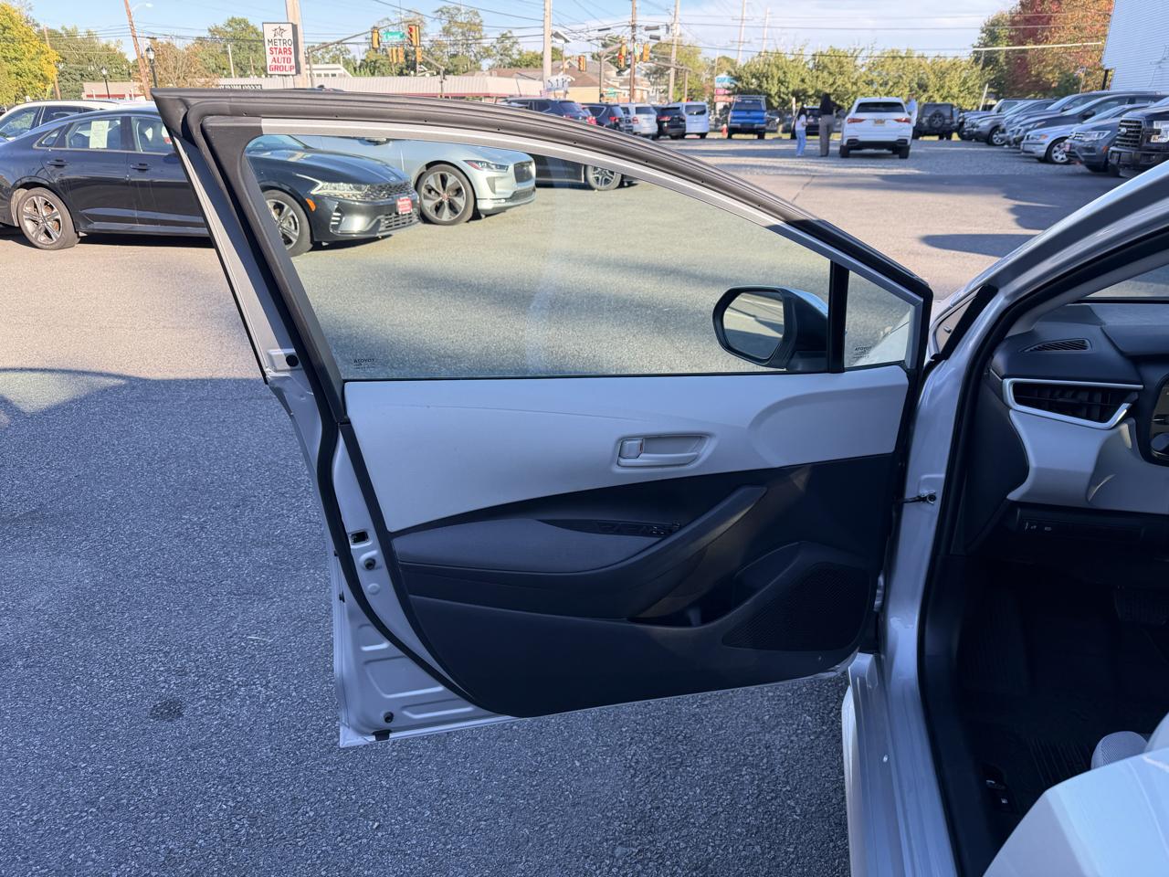 Toyota Corolla LE 2025