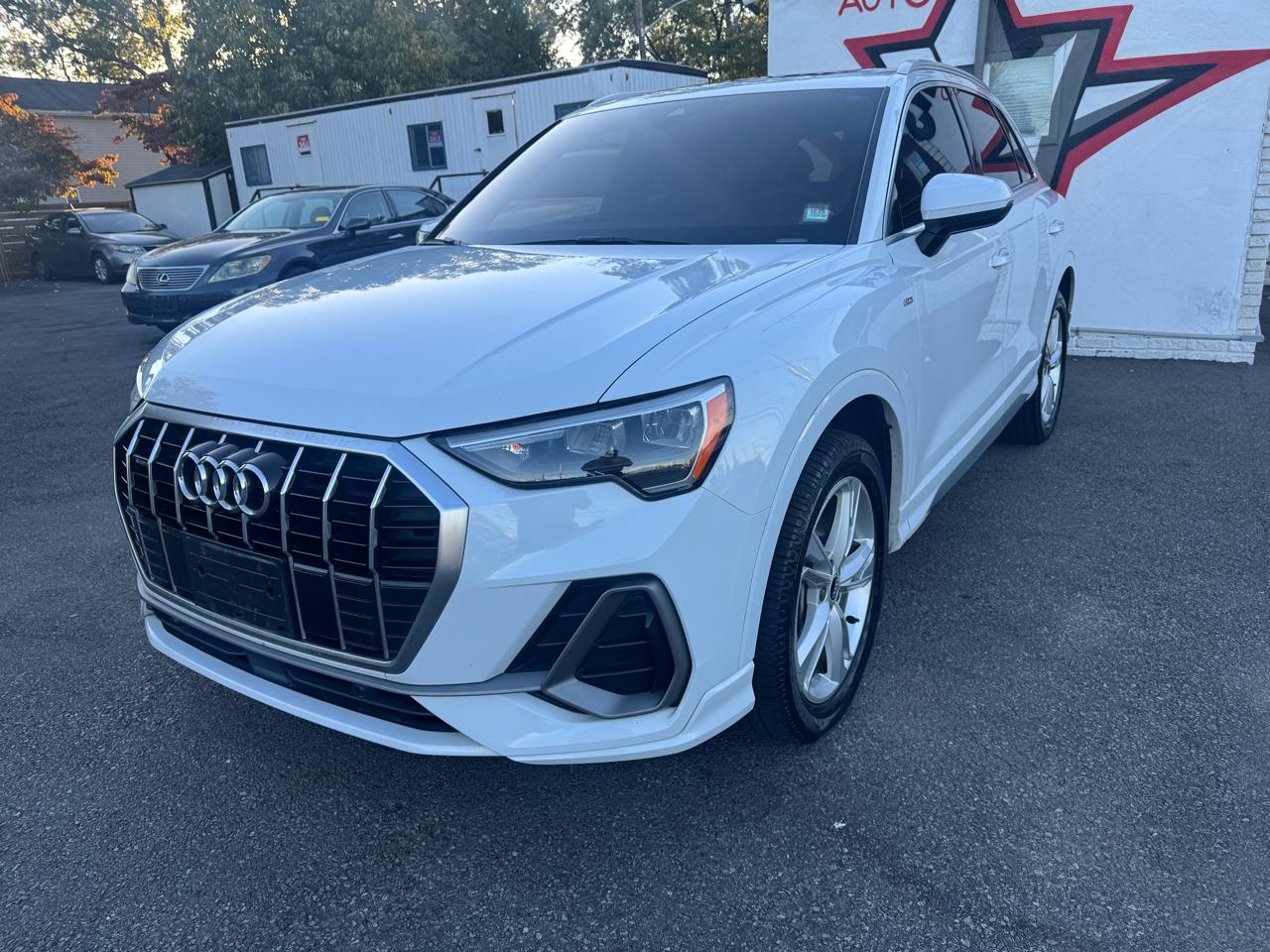 Audi Q3 S line Premium quattro 2021
