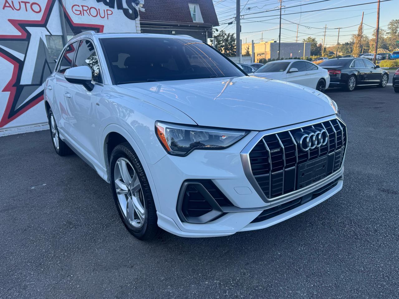 Audi Q3 S line Premium quattro 2021