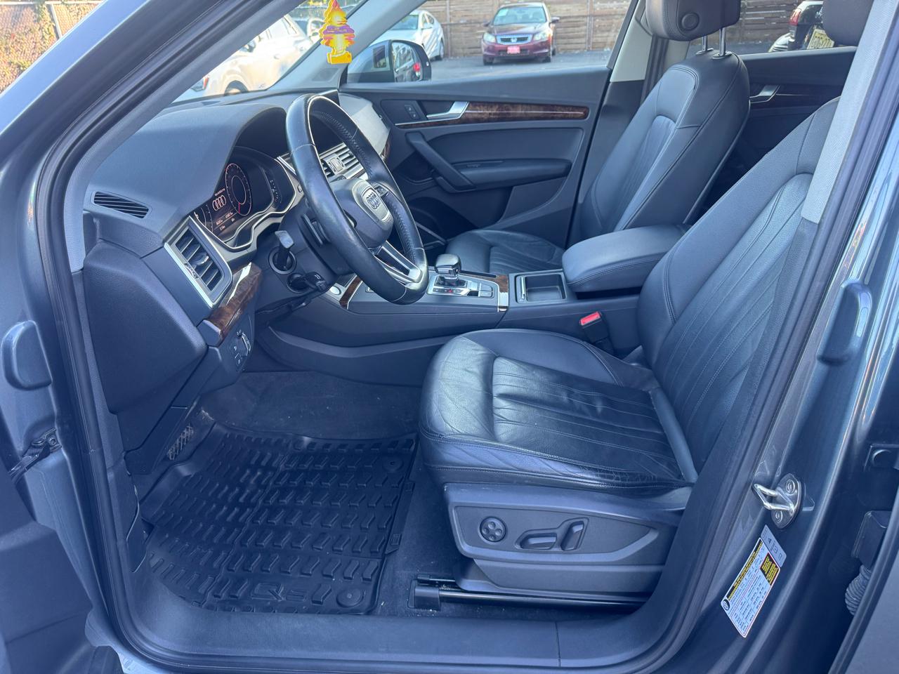 Audi Q5 2.0T Premium Plus quattro 2018