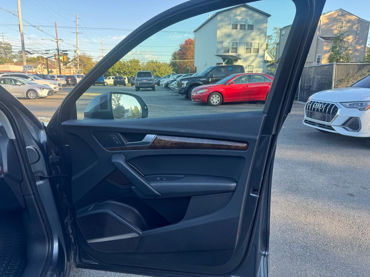 Audi Q5 2.0T Premium Plus quattro 2018