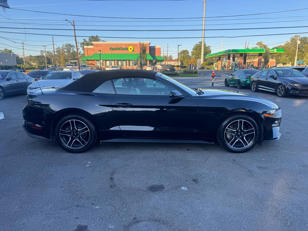 Ford Mustang EcoBoost Premium Convertible 2021