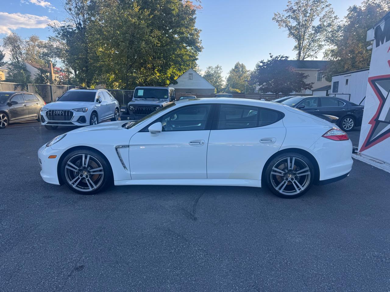 Porsche Panamera  2013