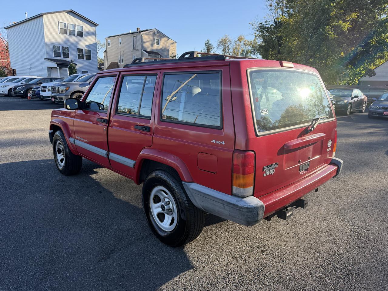 Jeep Cherokee Sport 4-Door 4WD 2000