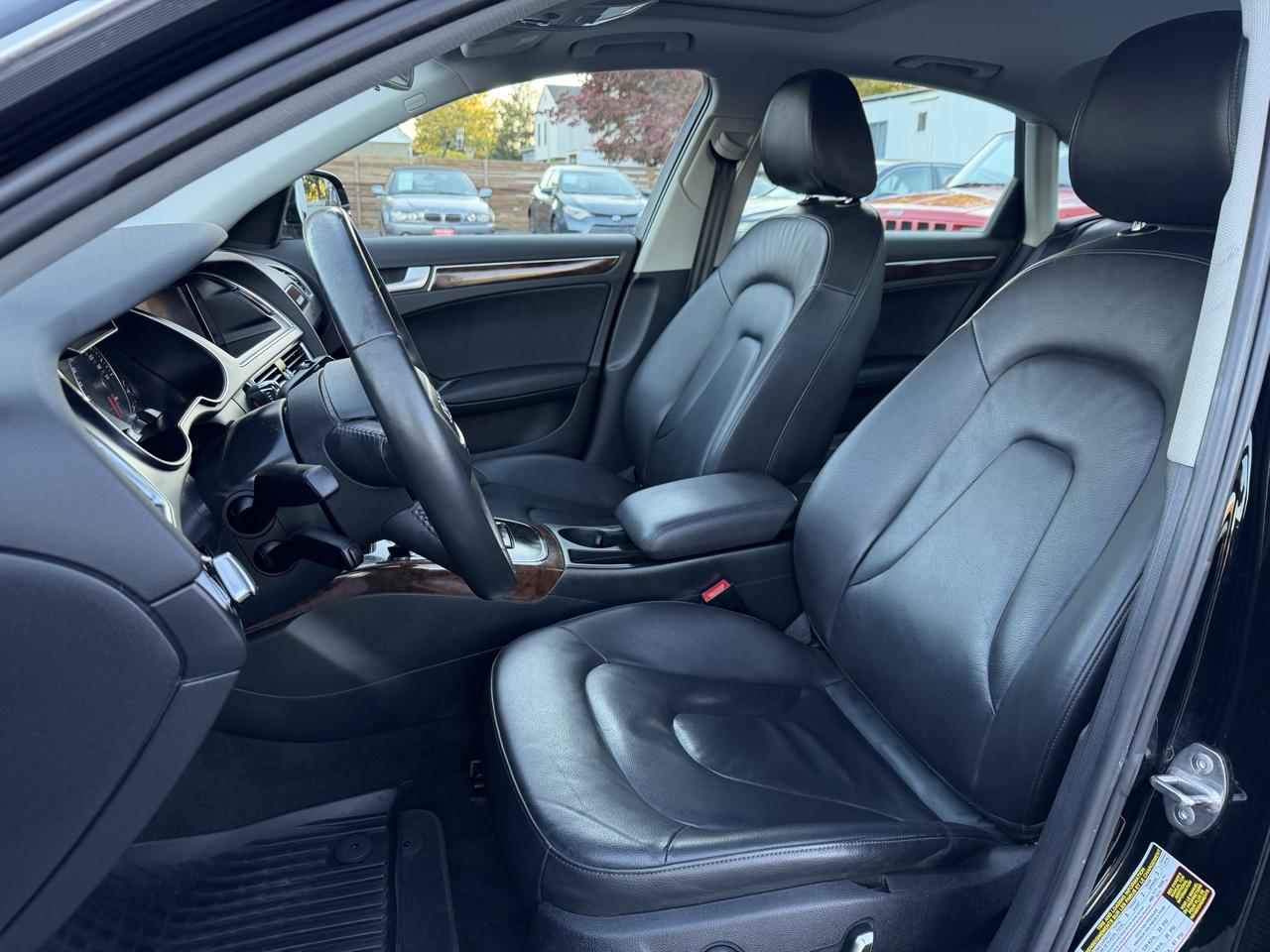 Audi A4 2.0T Sedan quattro Tiptronic 2013