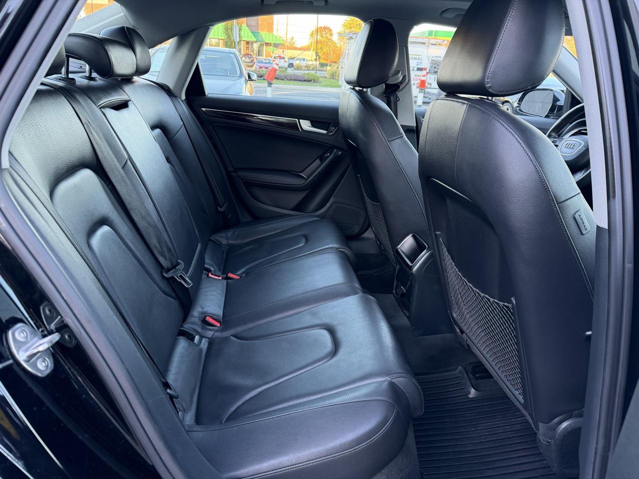 Audi A4 2.0T Sedan quattro Tiptronic 2013