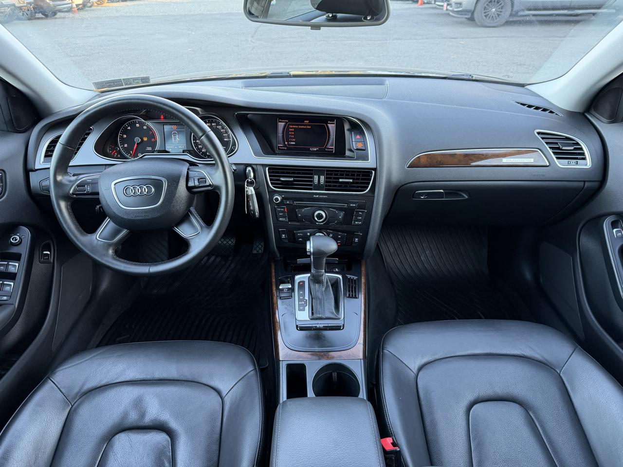 Audi A4 2.0T Sedan quattro Tiptronic 2013