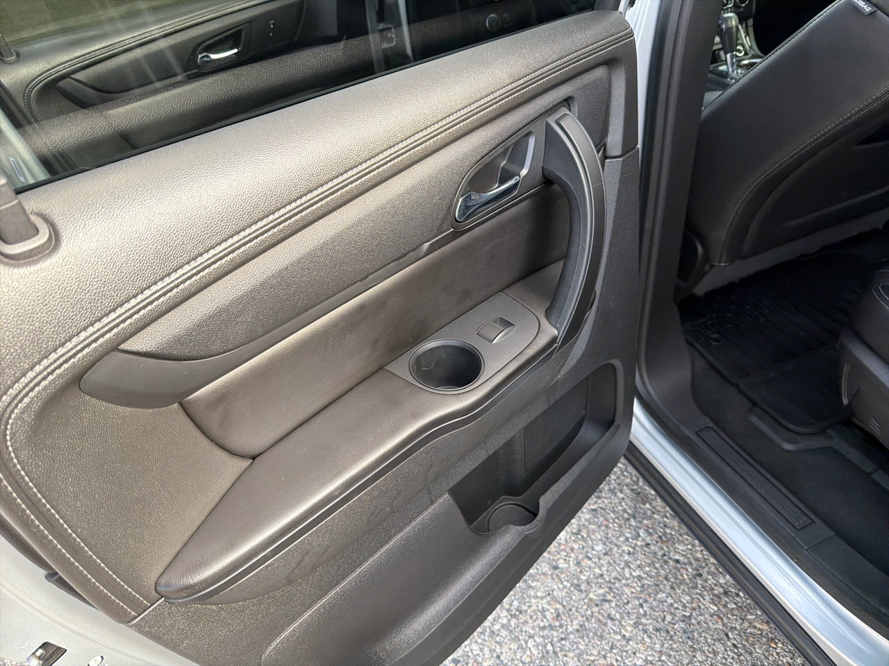 Chevrolet Traverse AWD 4dr LT w/2LT 2015 Chevrolet Traverse AWD 4dr LT w/2LT 2015