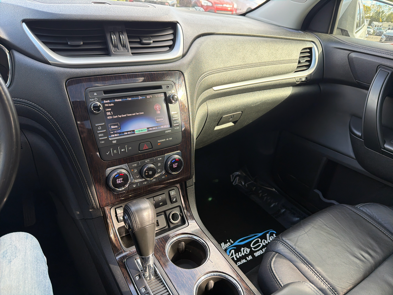 Chevrolet Traverse AWD 4dr LT w/2LT 2015 Chevrolet Traverse AWD 4dr LT w/2LT 2015