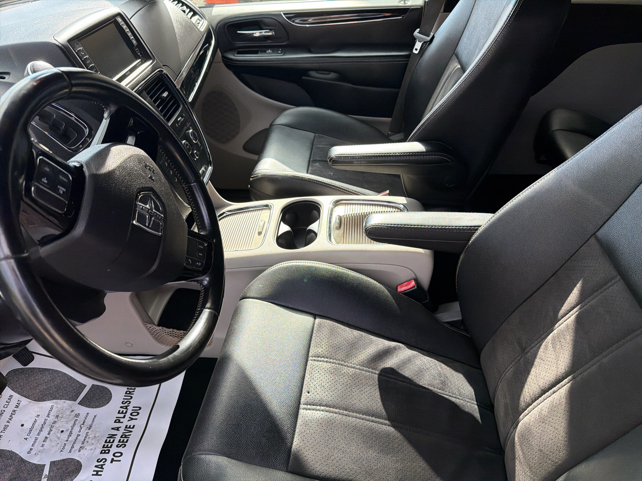 Dodge Grand Caravan SXT Wagon 2020 Dodge Grand Caravan SXT Wagon 2020