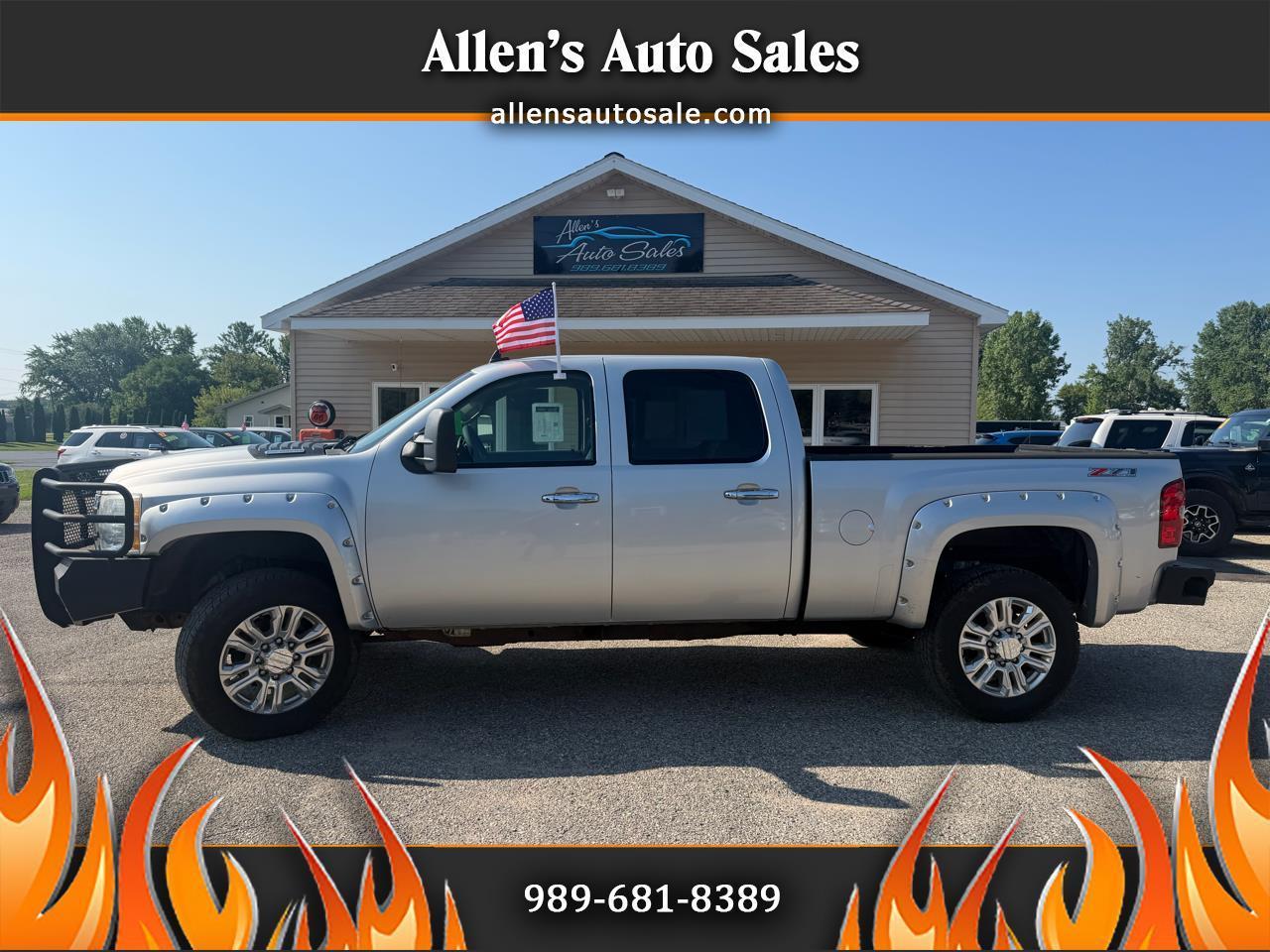 2013 Chevrolet Silverado 2500HD 4WD Crew Cab 153.7" LT