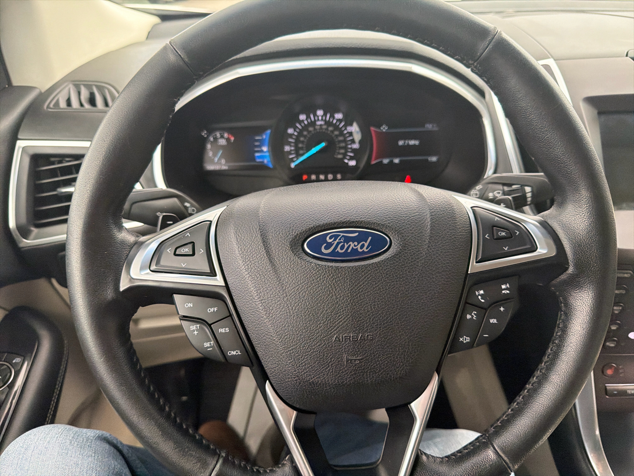 Ford Edge 4dr Titanium AWD 2016 Ford Edge 4dr Titanium AWD 2016