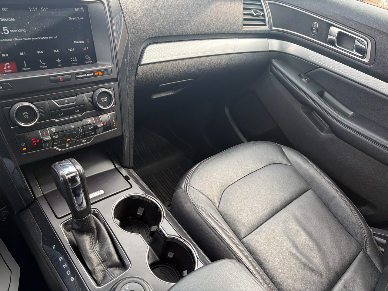 Ford Explorer XLT 4WD 2017 Ford Explorer XLT 4WD 2017