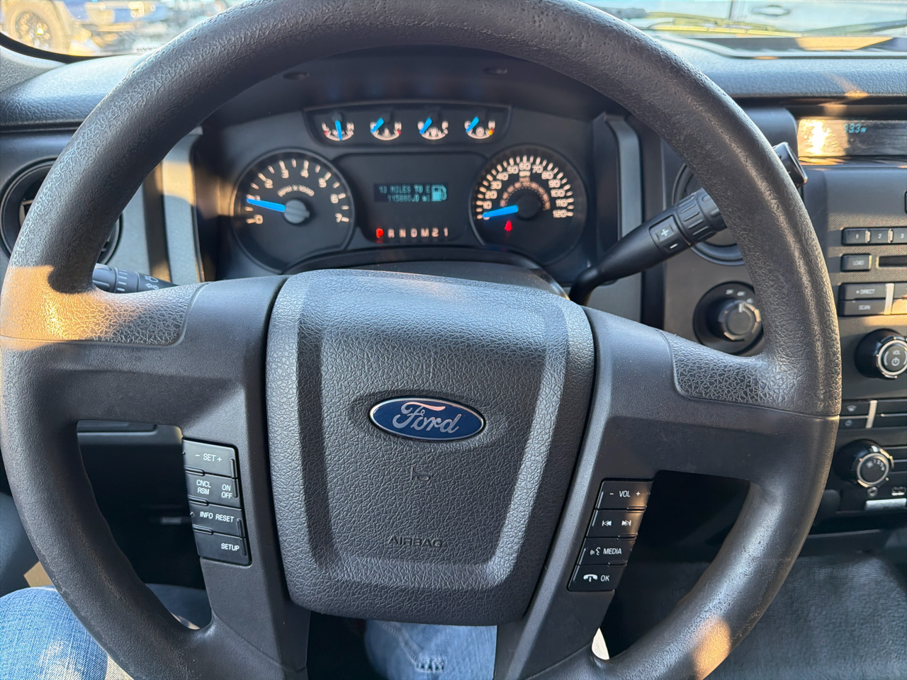 Ford F-150 4WD SuperCab 163" XL 2014