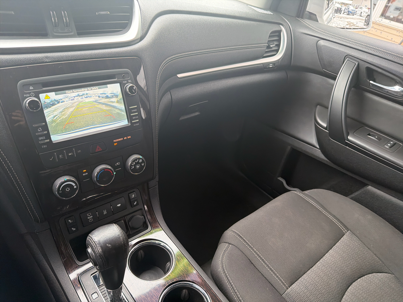 Chevrolet Traverse AWD 4dr LT w/1LT 2017