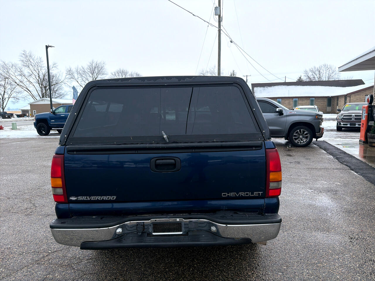 Chevrolet Silverado 1500 Ext Cab 143.5" WB LS 1999