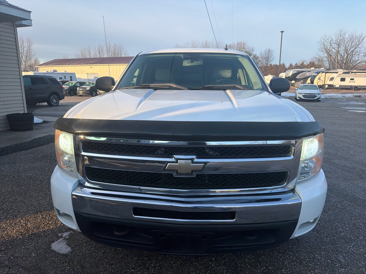 Chevrolet Silverado 1500 4WD Ext Cab 143.5" LT 2010
