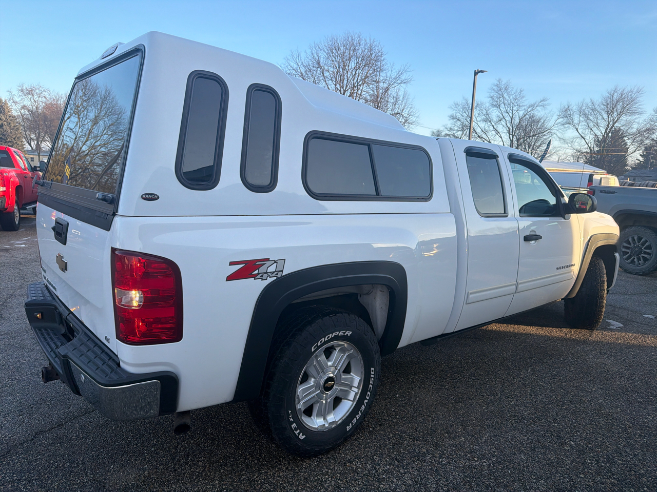 Chevrolet Silverado 1500 4WD Ext Cab 143.5" LT 2010