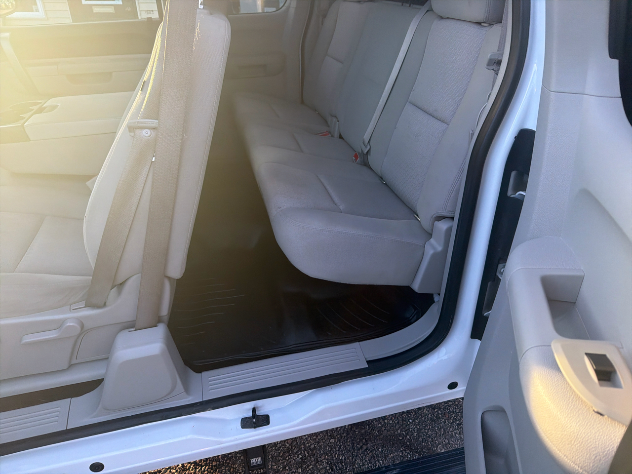 Chevrolet Silverado 1500 4WD Ext Cab 143.5" LT 2010