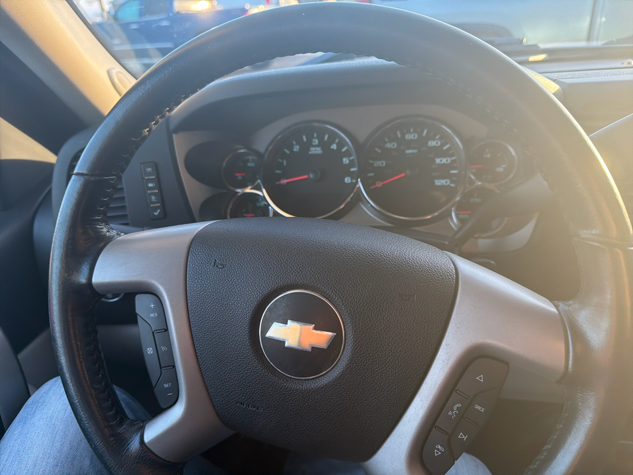 Chevrolet Silverado 1500 4WD Ext Cab 143.5" LT 2010