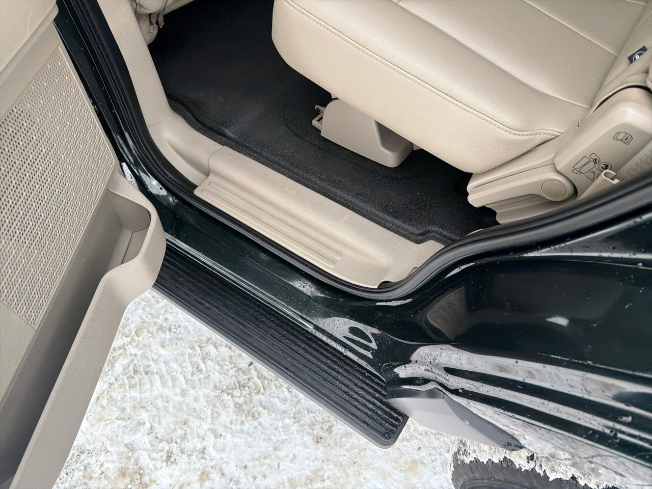 Ford Expedition 4WD 4dr XL 2014