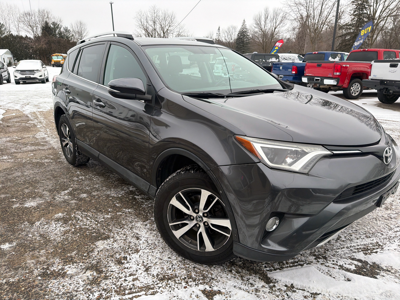Toyota RAV4 AWD 4dr XLE (Natl) 2016