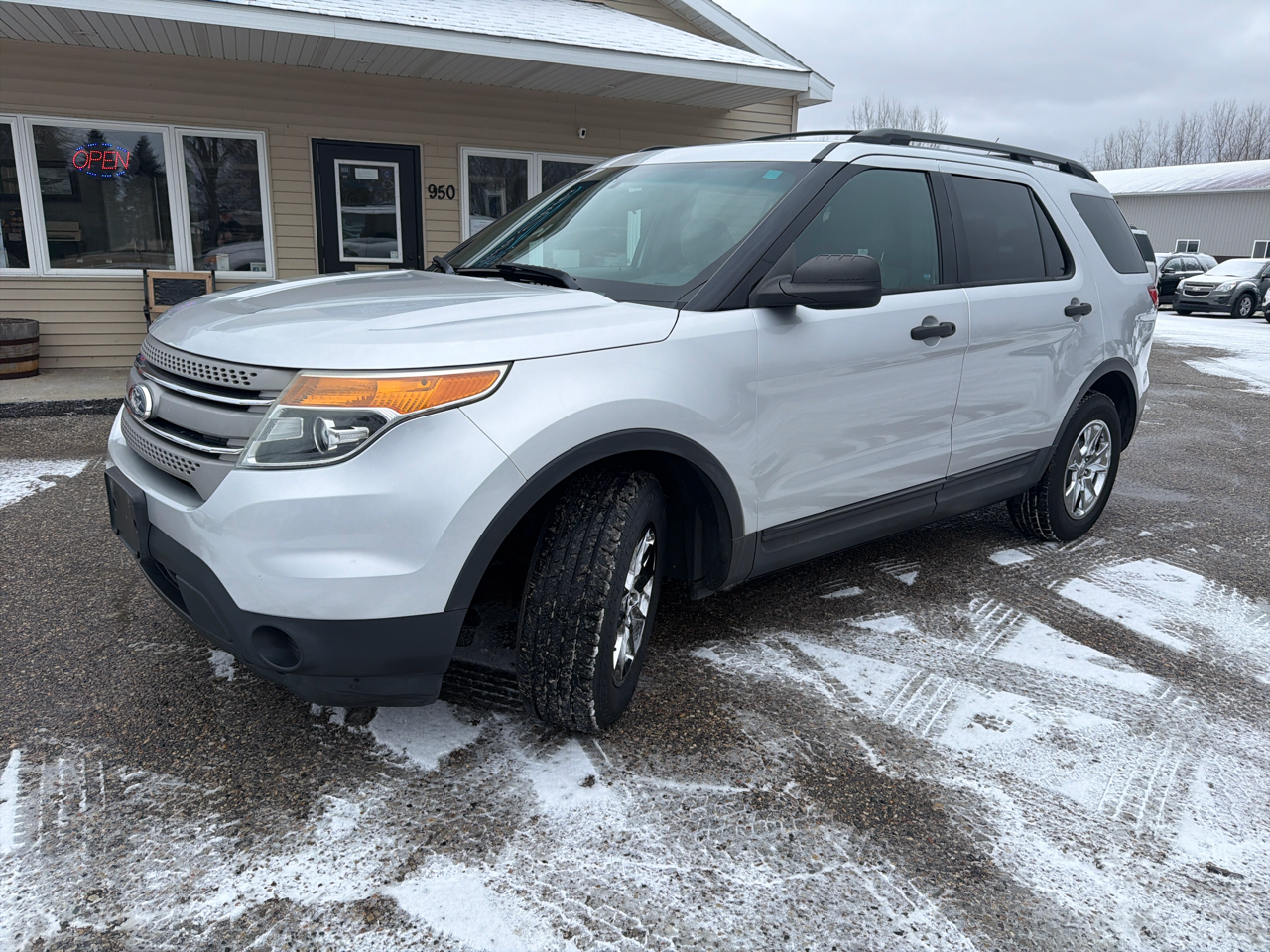 Ford Explorer 4WD 4dr Base 2013