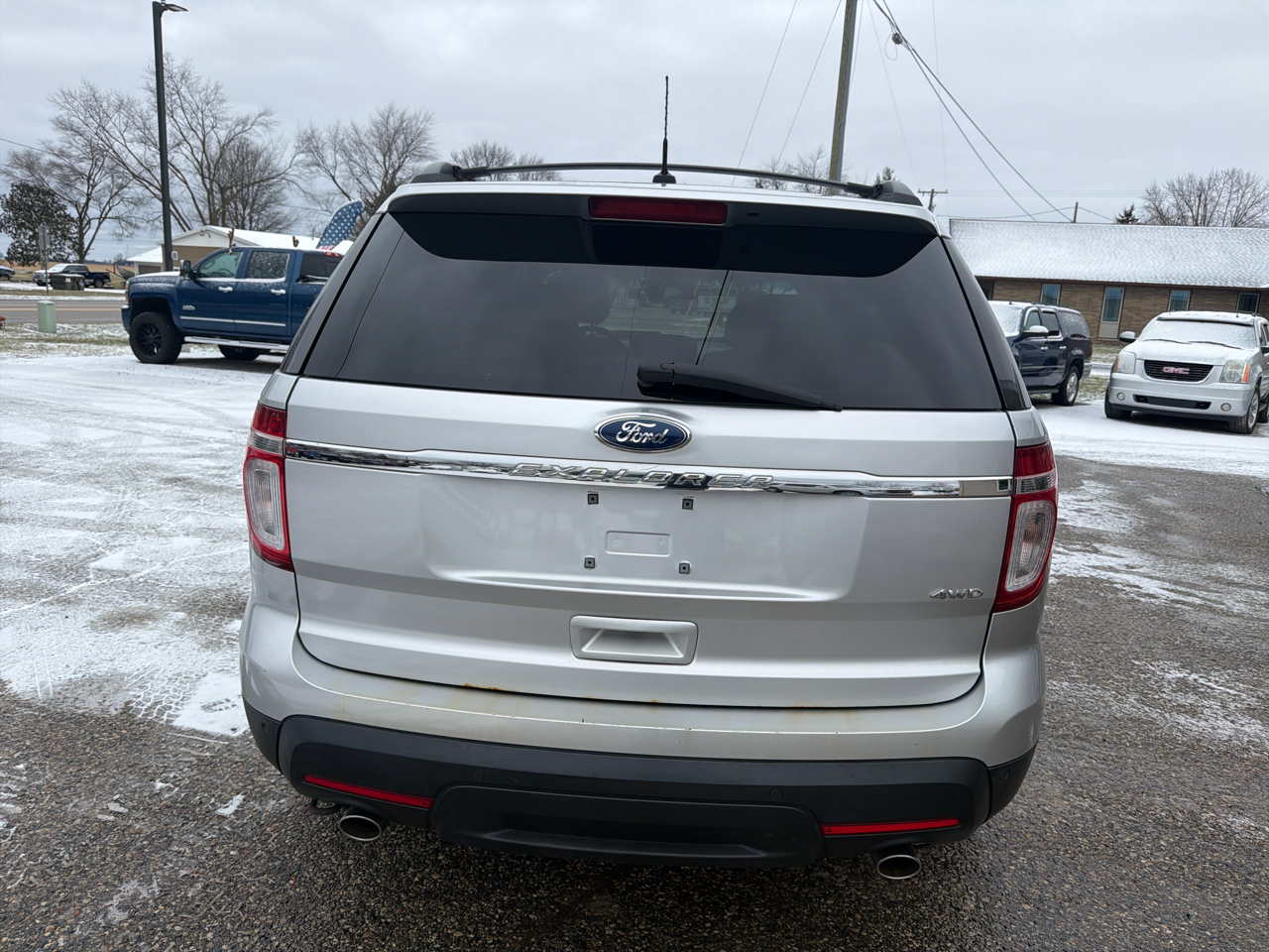 Ford Explorer 4WD 4dr Base 2013
