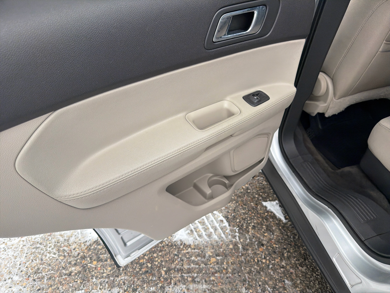 Ford Explorer 4WD 4dr Base 2013