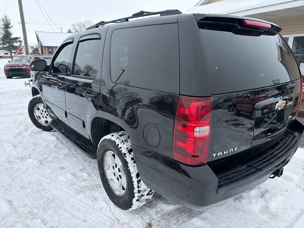 Chevrolet Tahoe 4WD 4dr 1500 LS 2011