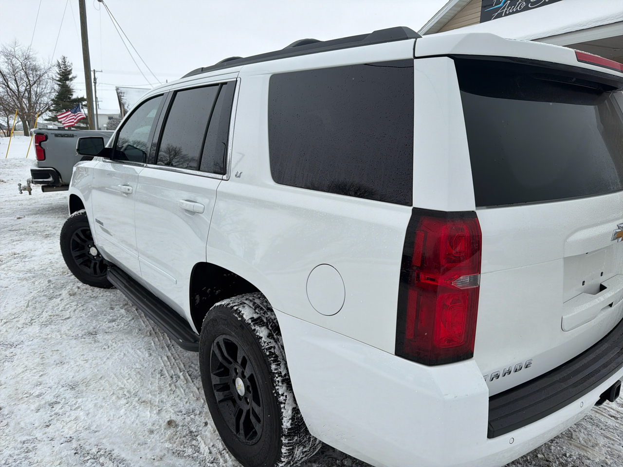 Chevrolet Tahoe 4WD 4dr LT 2017