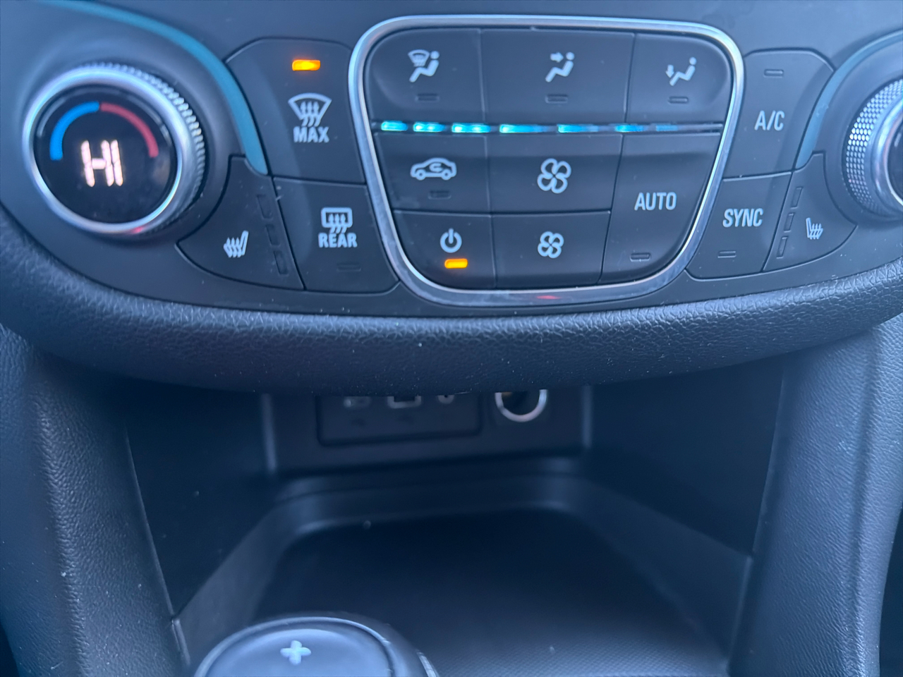 Chevrolet Equinox AWD 4dr LT w/1LT 2019