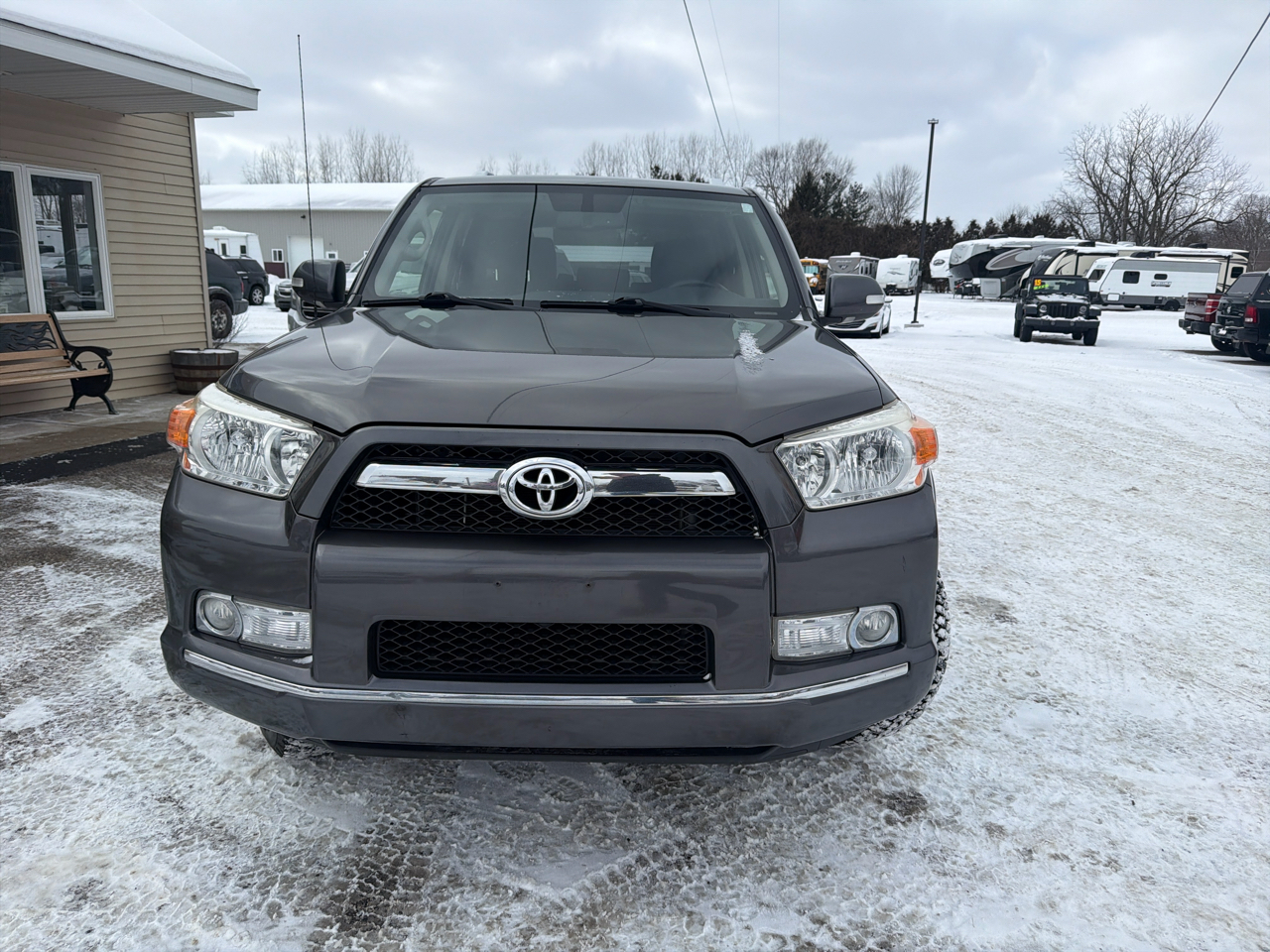 Toyota 4Runner 4WD 4dr V6 SR5 (Natl) 2012