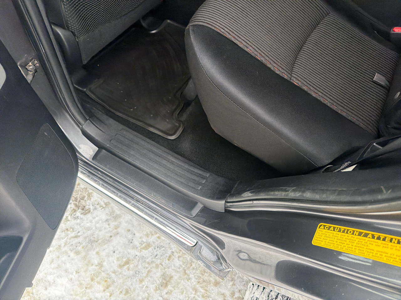 Toyota 4Runner 4WD 4dr V6 SR5 (Natl) 2012