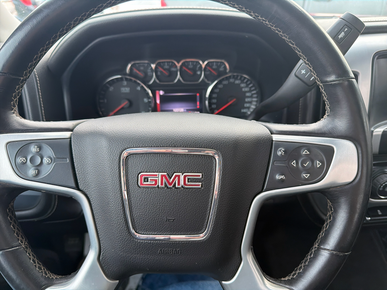 GMC Sierra 1500 4WD Reg Cab 133.0" SLE 2014